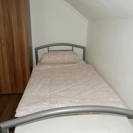 Heiligenhaus-powered By Celik * הייליגנהאוס