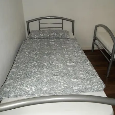 Heiligenhaus-powered By Celik דירה *